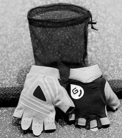 Racer 1.0 Hyrox racing glove and Airflow Bag bundle